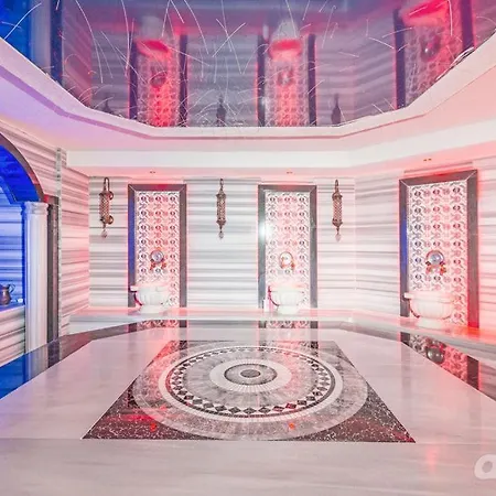 Lavinia & מלון דירות