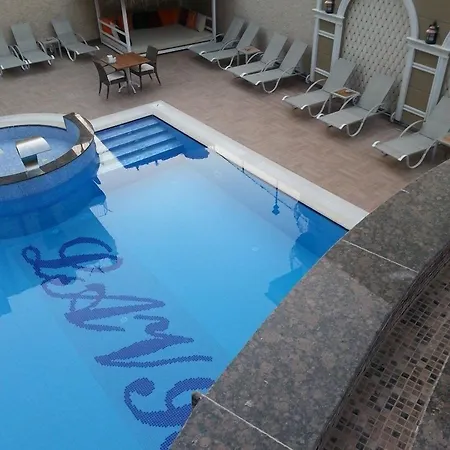 Apartmanhotel Lavinia &