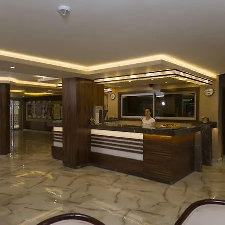 Lavinia & Apartmanhotel Alanya