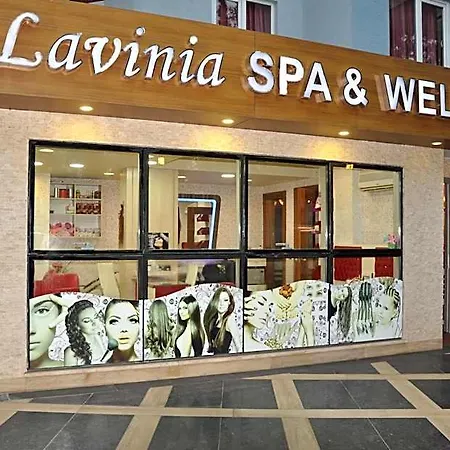 Apartmanhotel Lavinia & 3*
