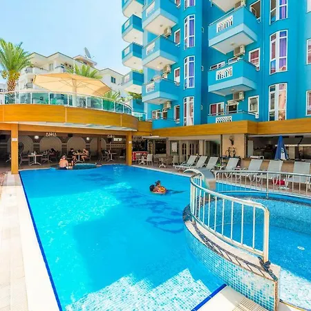 מלון דירות Lavinia &