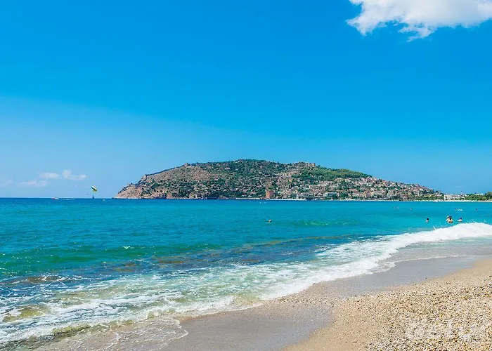 Lavinia & Alanya