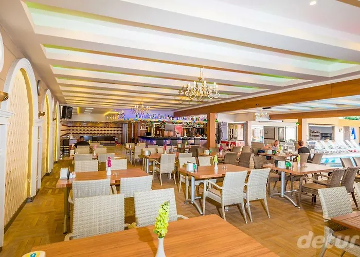 Appart hôtel Lavinia & 3*