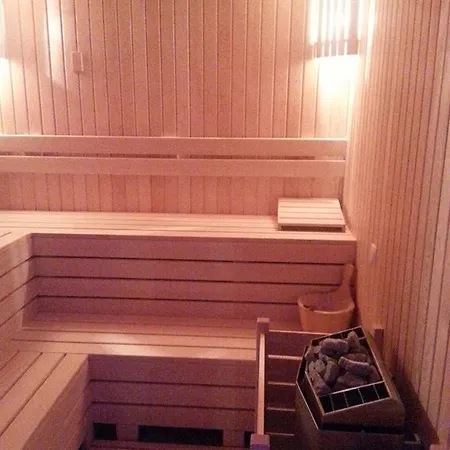 Lavinia Apart&hotel Hotel apartamentowy 3*