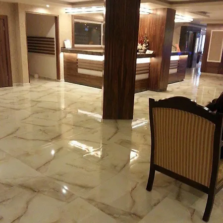 Aparthotel Lavinia & Alanya