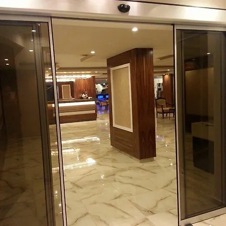 Lavinia Apart&hotel Hotel apartamentowy