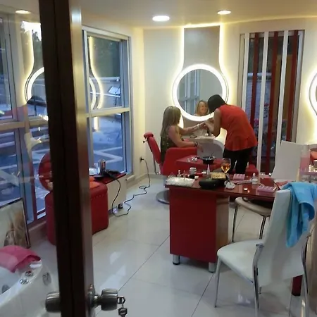 Lavinia & Alanya