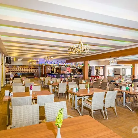 Hotel apartamentowy Lavinia Apart&hotel 3*